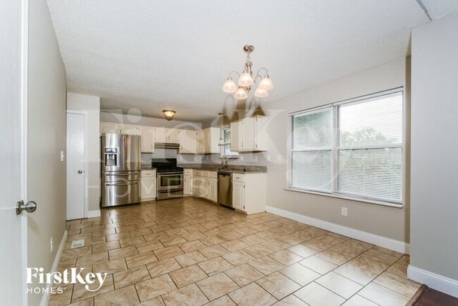 Building Photo - 2134 Willow Trace Dr