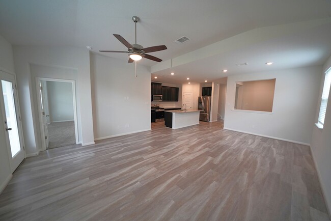 Building Photo - Gorgeous Like-New Home in Asher Place (Sai...