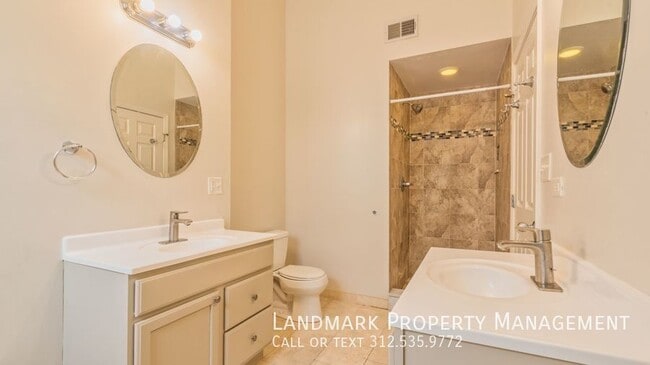 Building Photo - 2329 W Harrison St