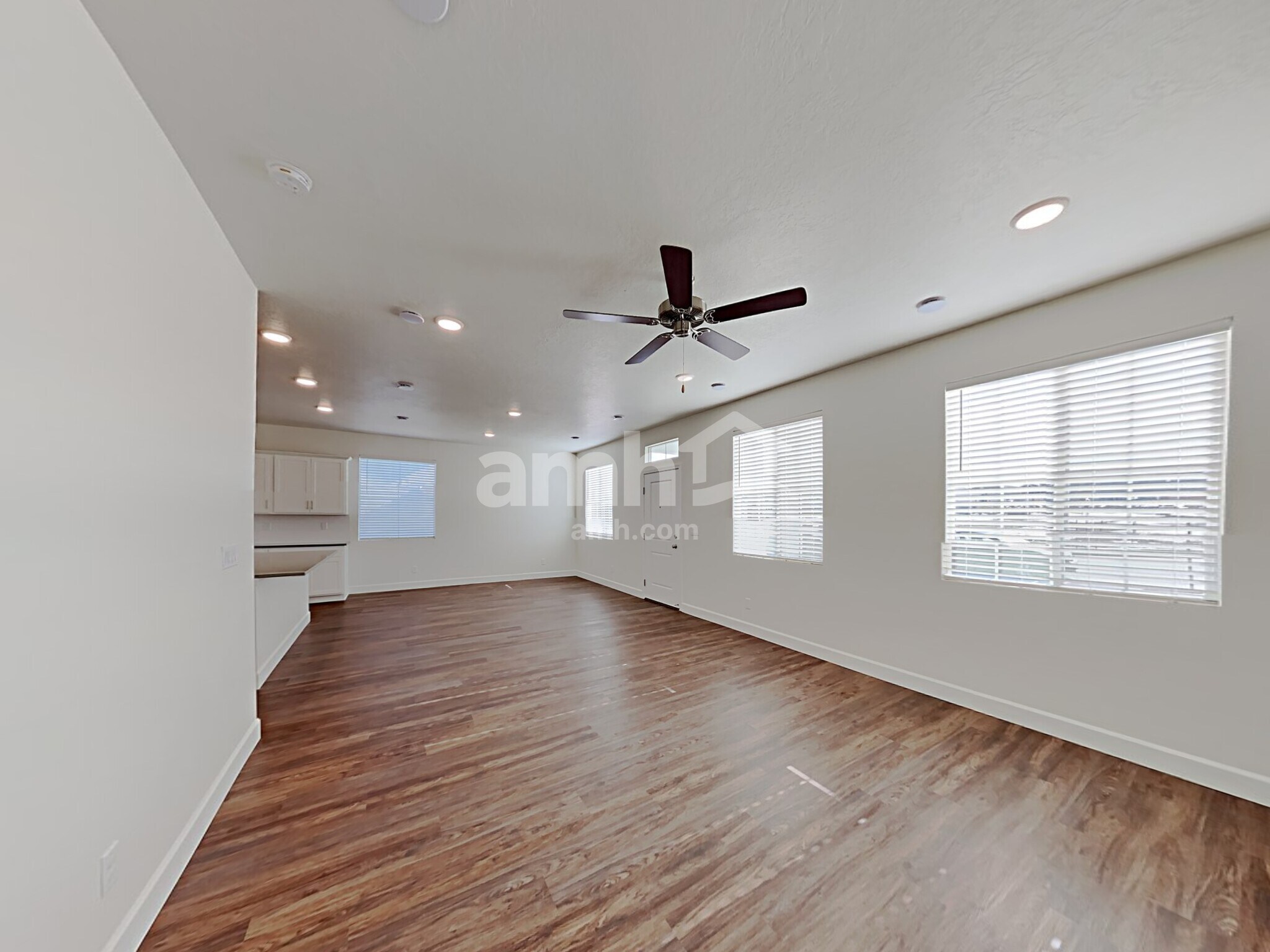 Building Photo - 7379 S Copper Rim Dr
