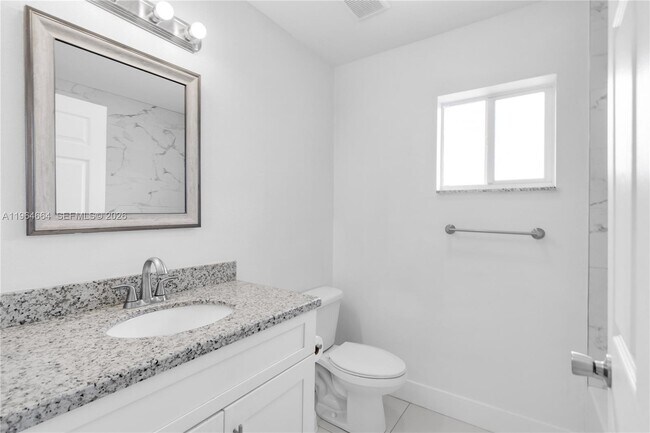 Building Photo - 3175 NW 43rd St