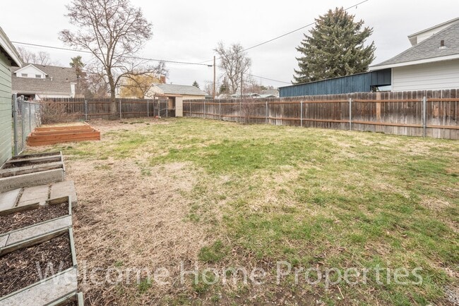 Building Photo - Comfortable Home in Residential Walla Walla