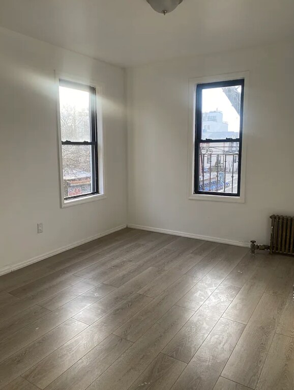 Building Photo - 426 E 35th St