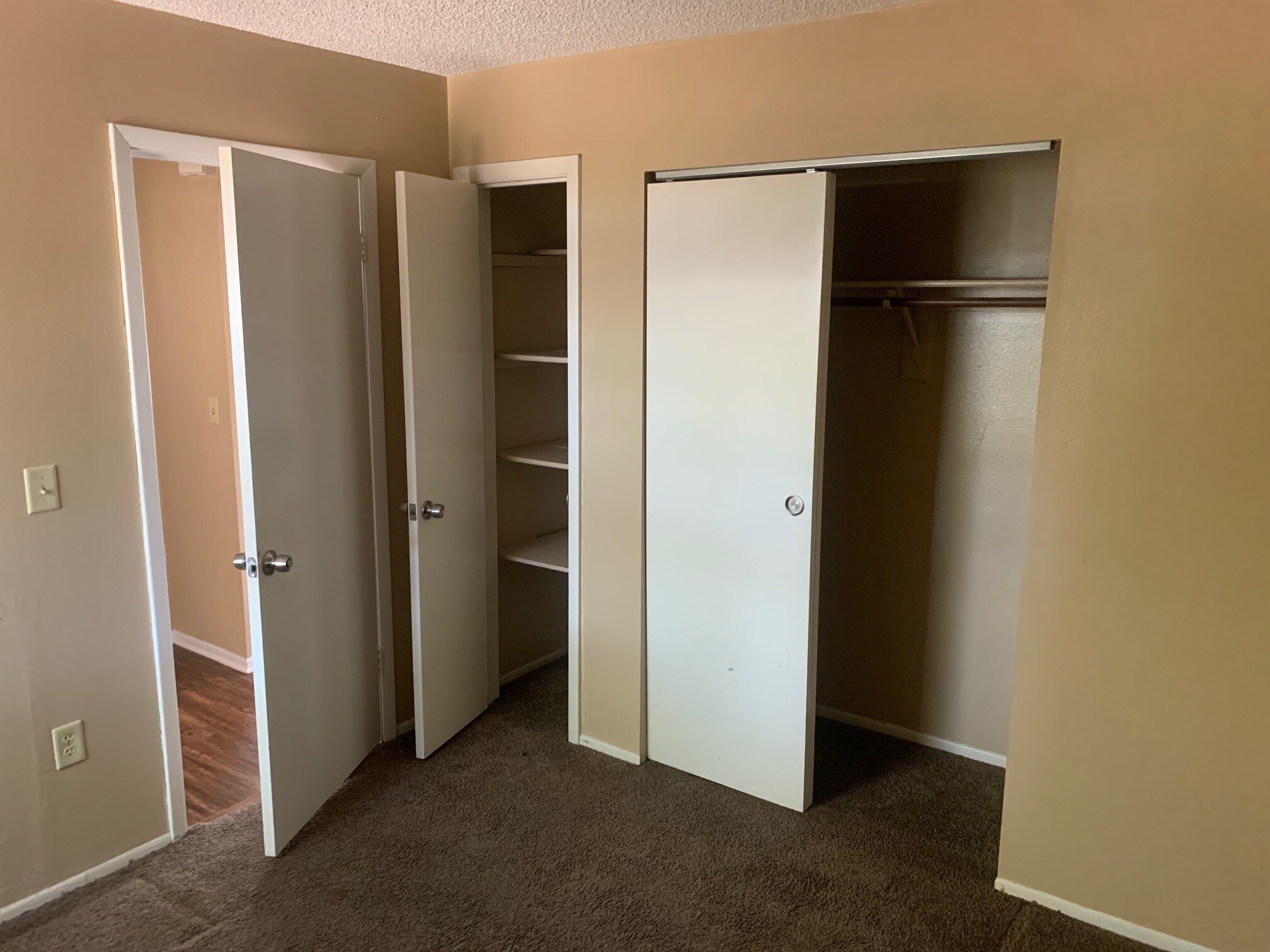 Building Photo - 2410 S San Gully Rd