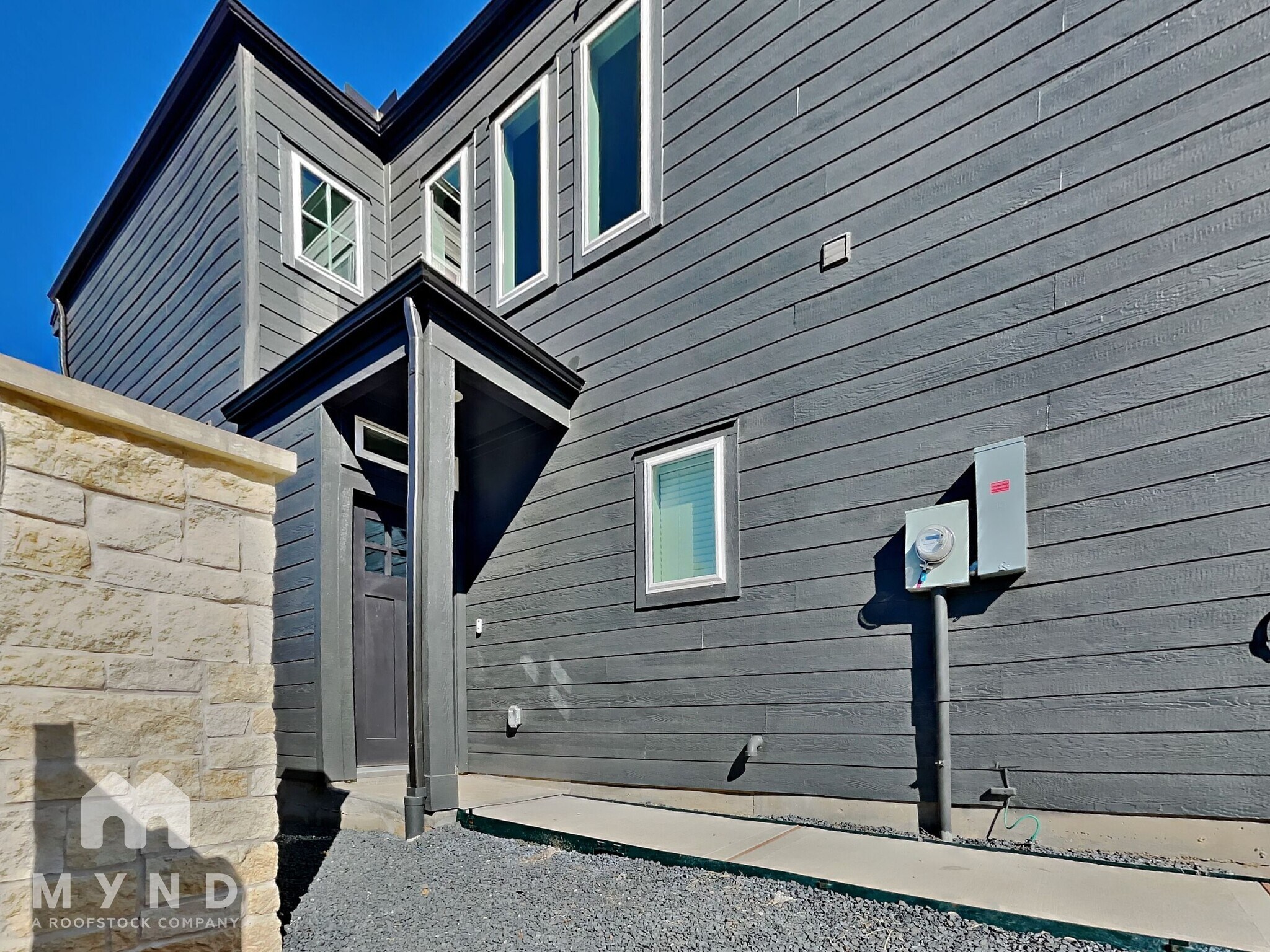 Building Photo - 14750 Slow River Ave