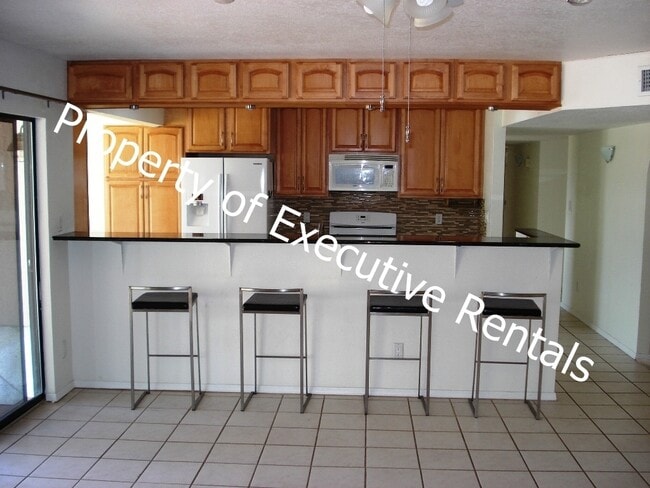 Building Photo - 1669 Regal Ridge St