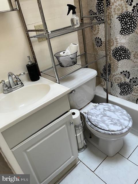 Building Photo - 2424 S Millick St