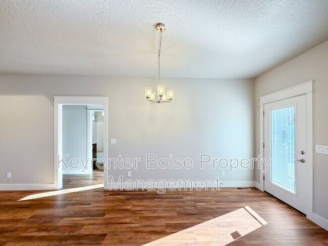 Building Photo - 4379 E Wedge St