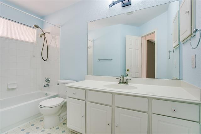 Building Photo - 3021 Sawtooth Dr