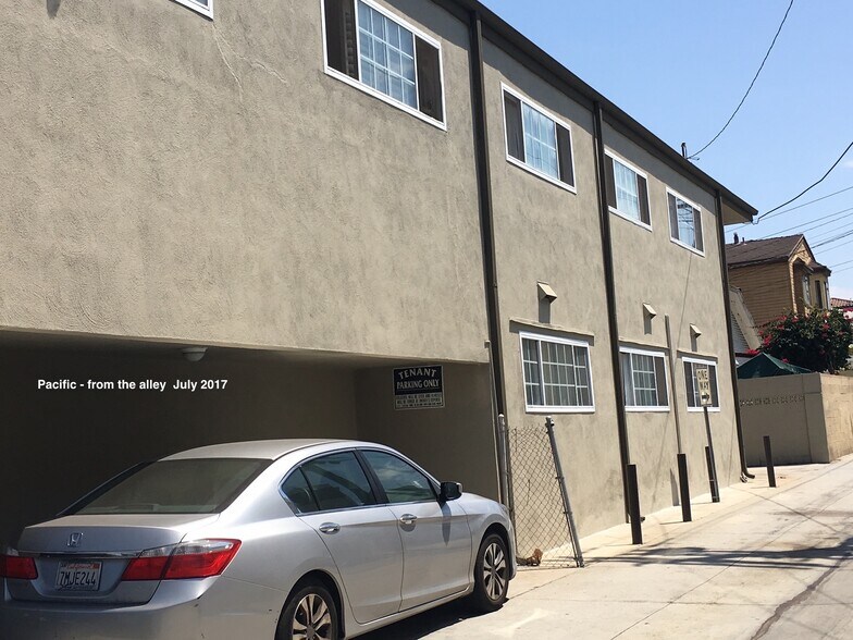 Building Photo - 116 N Pacific Ave