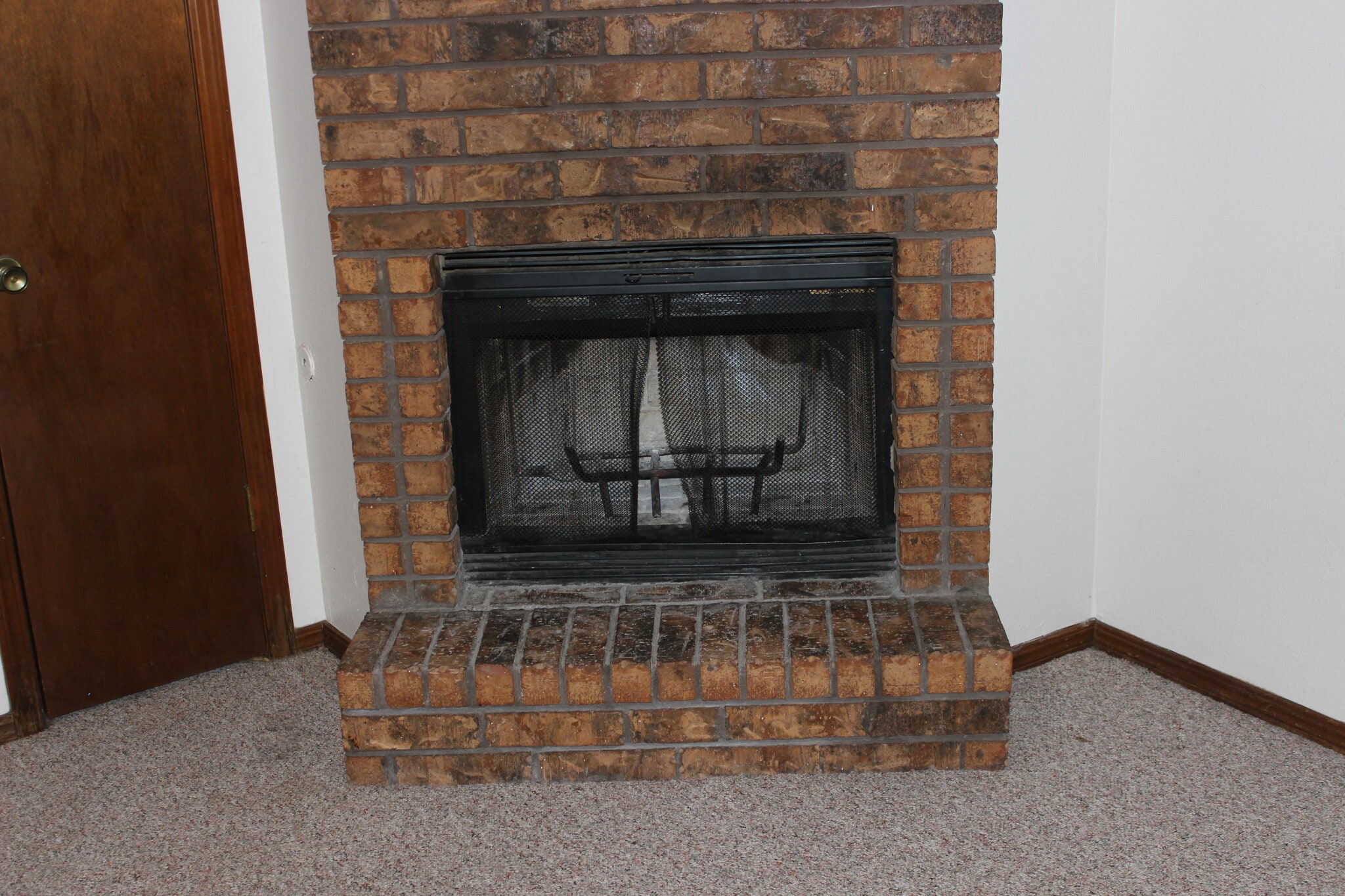 Fireplace in Living Room - 908 Acacia Cir