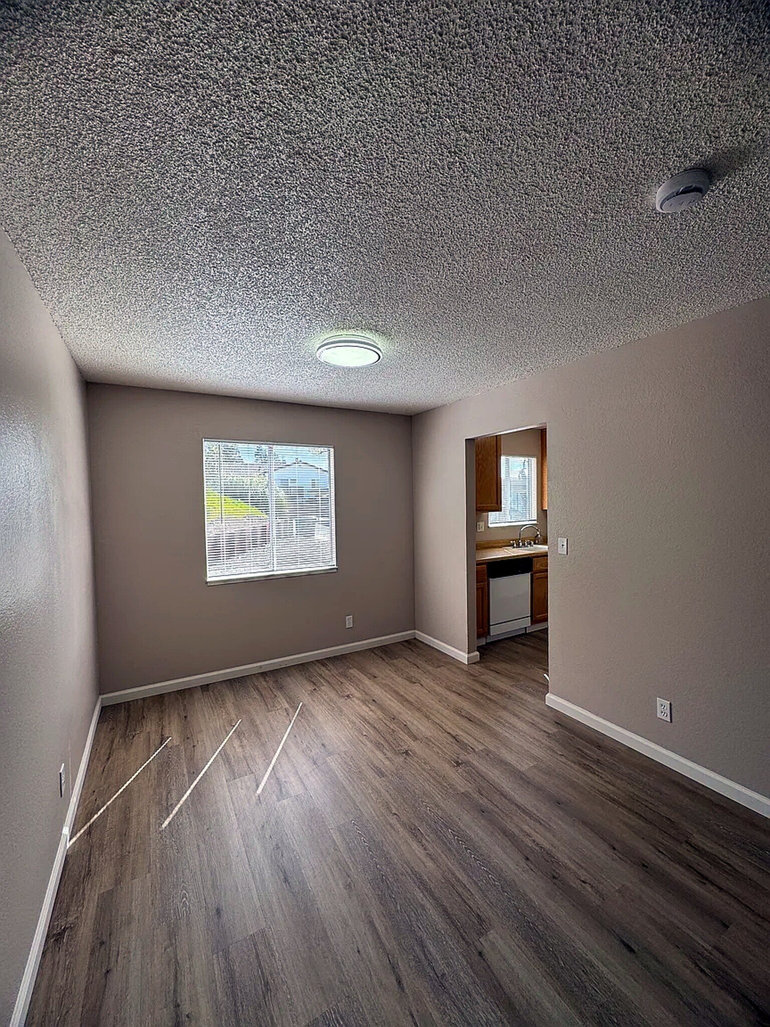 Building Photo - 118 Yorkshire Ct