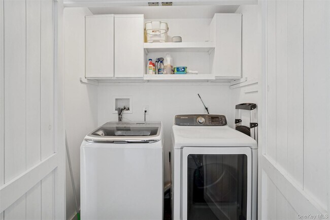 Building Photo - 1008 Middle Line Hwy