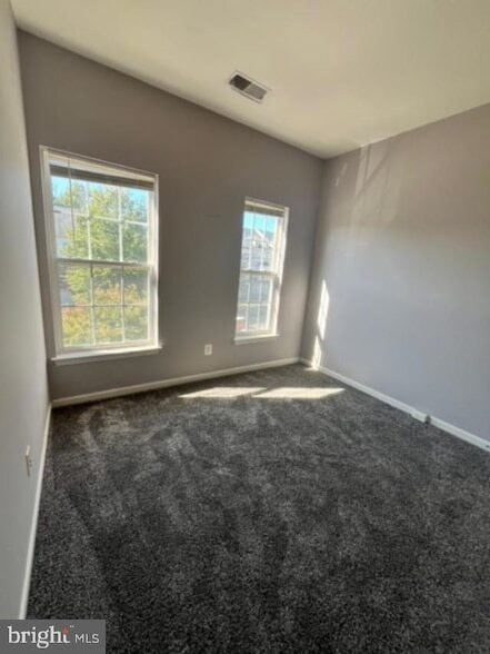 Building Photo - 67 Pike Pl