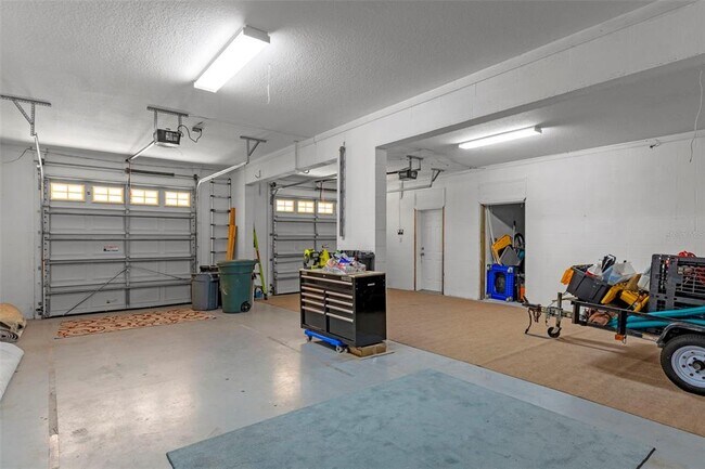 Building Photo - 8229 Gulf Way