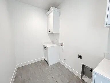 Building Photo - 366 Forty