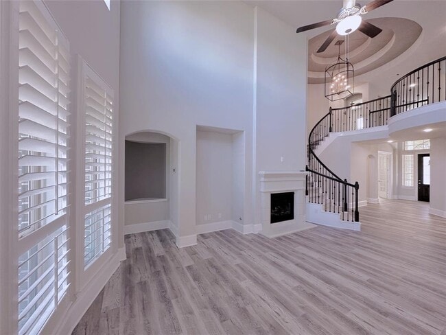 Building Photo - 32635 Turning Springs Dr