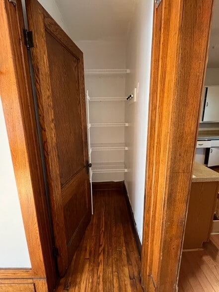 Closet - 373 Bryant St