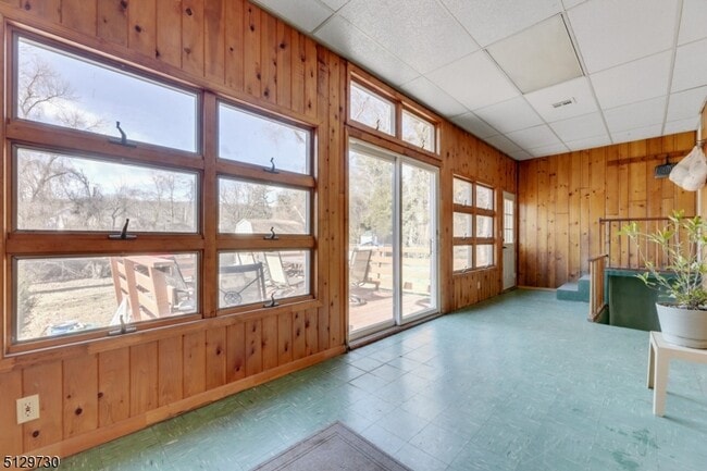Building Photo - 1226 Cedar Ave