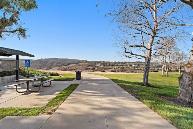 Building Photo - Spectacular Hilltop Estate with Panoramic ...