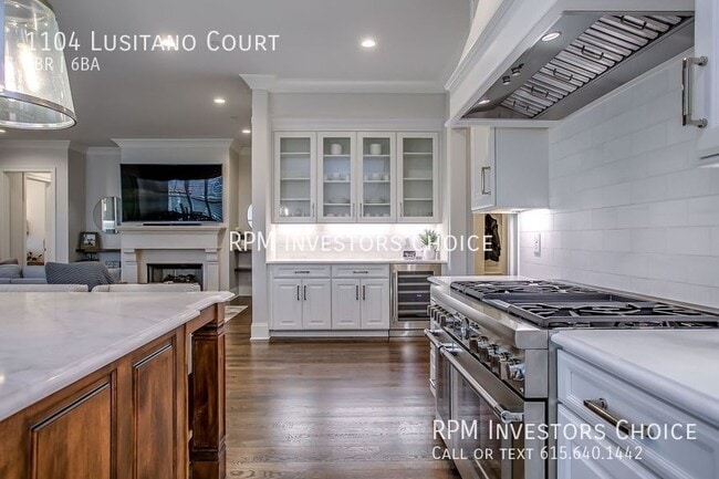 Building Photo - 1104 Lusitano Ct