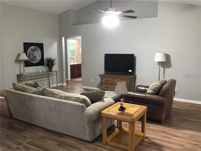 Building Photo - 2091 Snowflake Ln