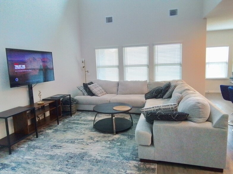 Building Photo - 9712 Quail Pointe Rd