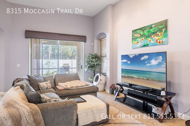Building Photo - 8315 Moccasin Trail Dr