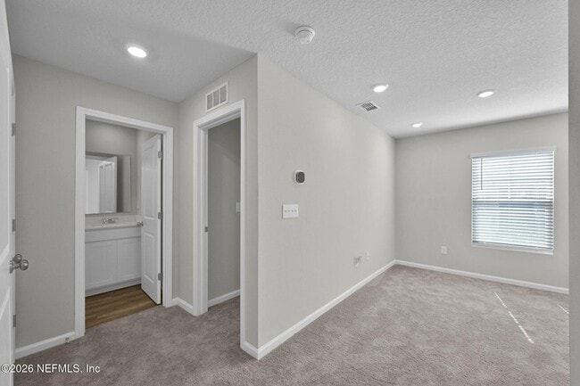Building Photo - 14522 Macadamia Ln