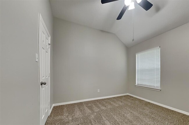 Building Photo - 8019 Malardcrest Dr