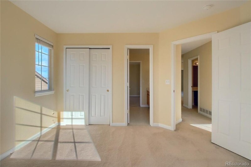 Building Photo - 2999 E 135th Pl