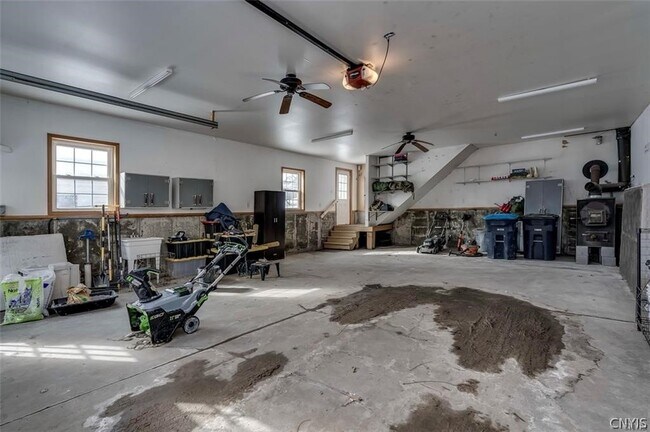 Building Photo - 5383 Bostwick St