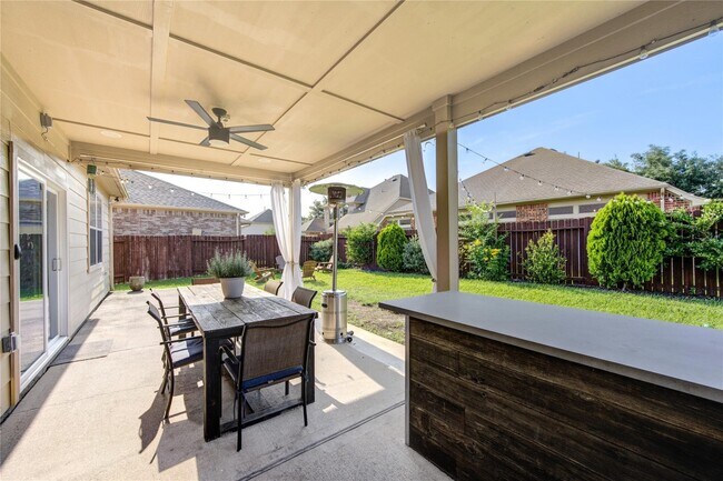 Building Photo - 26614 Becker Pines Ln