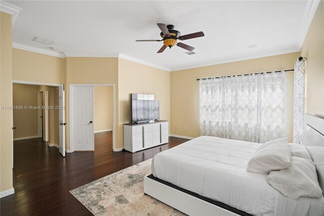 Building Photo - 15674 SW 53rd Ct