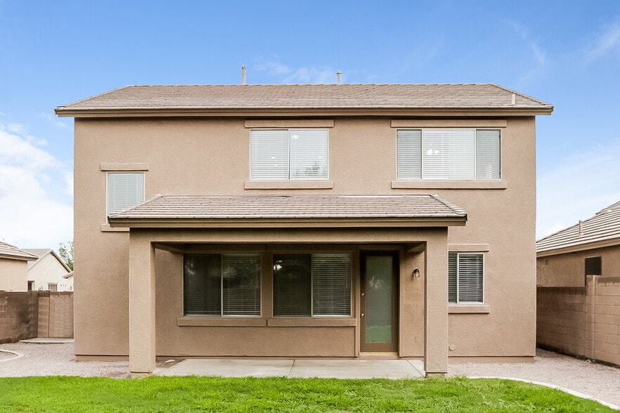 Building Photo - 3447 E Powell Way