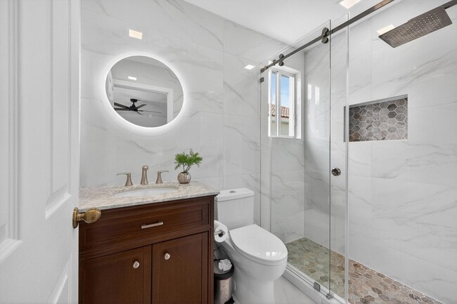 Building Photo - 1374 Canary Island Dr