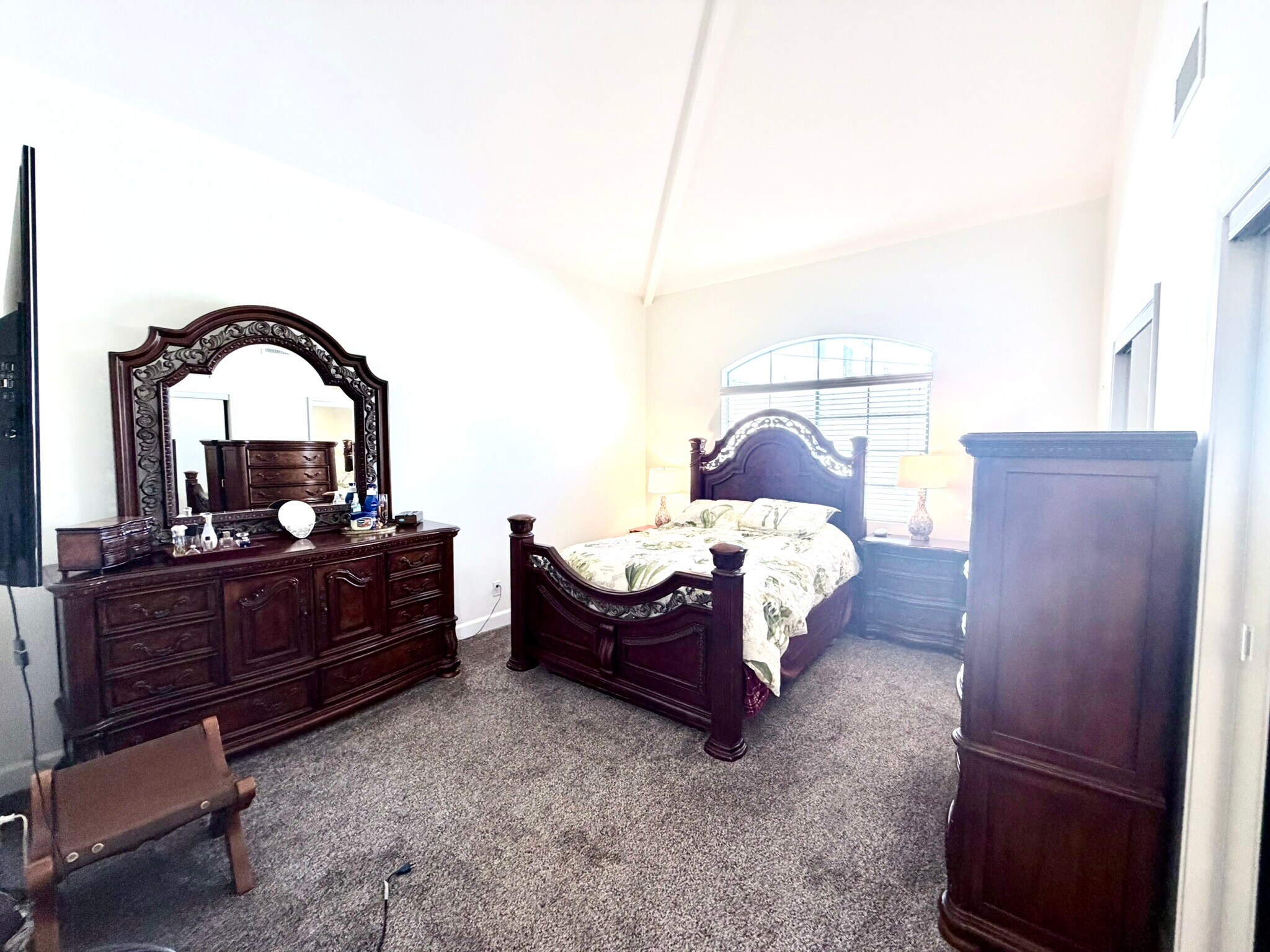 Building Photo - 1430 Colby Ave