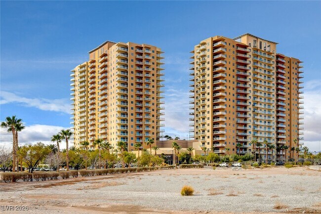 Building Photo - 8255 S Las Vegas Blvd