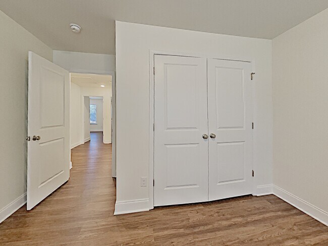 Building Photo - 1300 Ashlyn Court