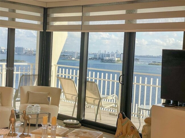 Building Photo - 4000 Towerside Terrace