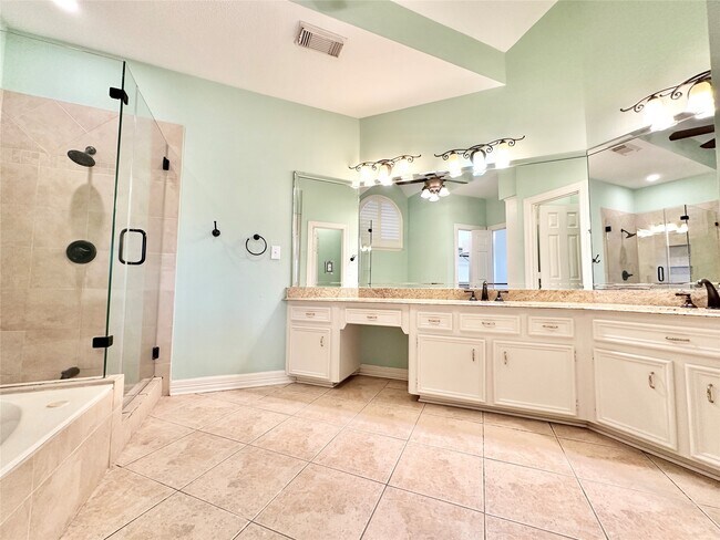 Building Photo - 14515 Muirfield Ln