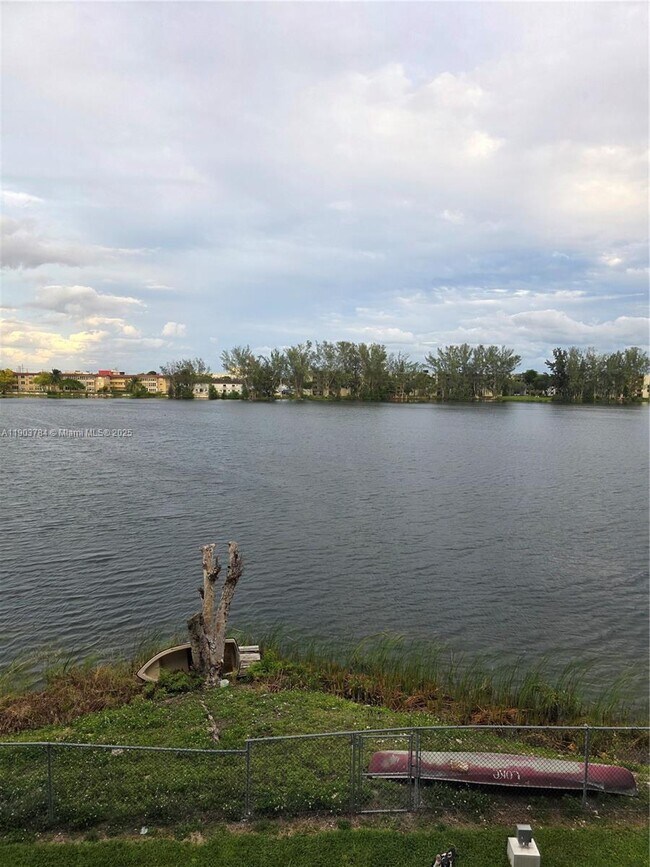 Building Photo - 9917 W Okeechobee Rd