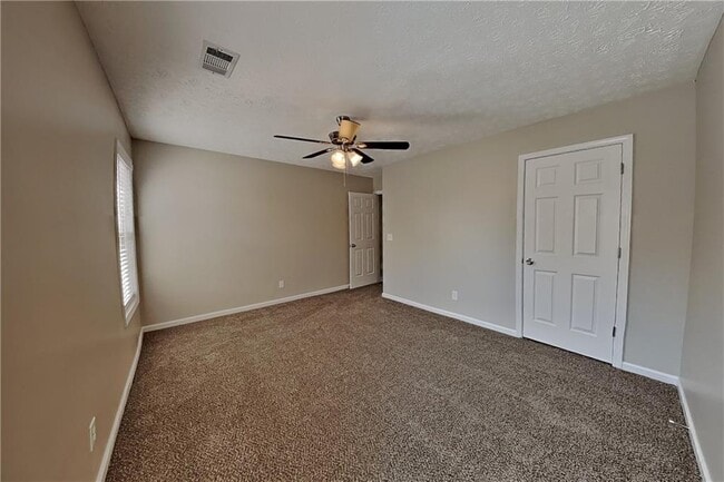 Building Photo - 2097 Corsica Way SW