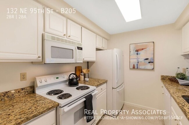 Building Photo - 132 NE 95th St