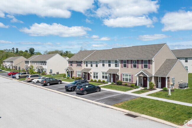 Building Photo - Misty Creek Village
