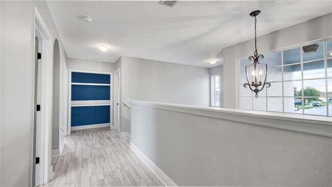 Building Photo - 3833 Siskin Dr