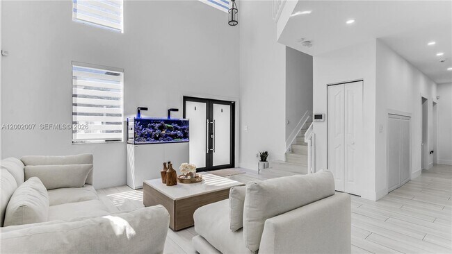 Building Photo - 15817 SW 138th Terrace