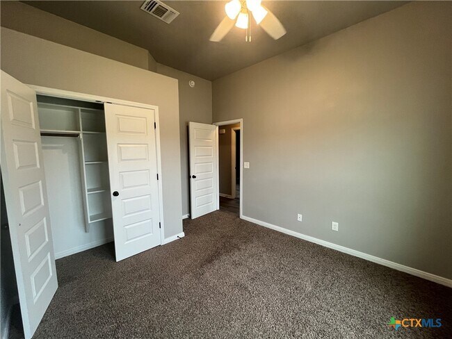 Building Photo - 6103 Cactus Flower Ln