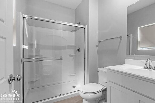 Building Photo - Modern 2Bdm 2.5Ba Home in Central Phoenix!