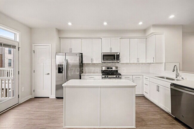 Building Photo - 2654 Jetstream Rd